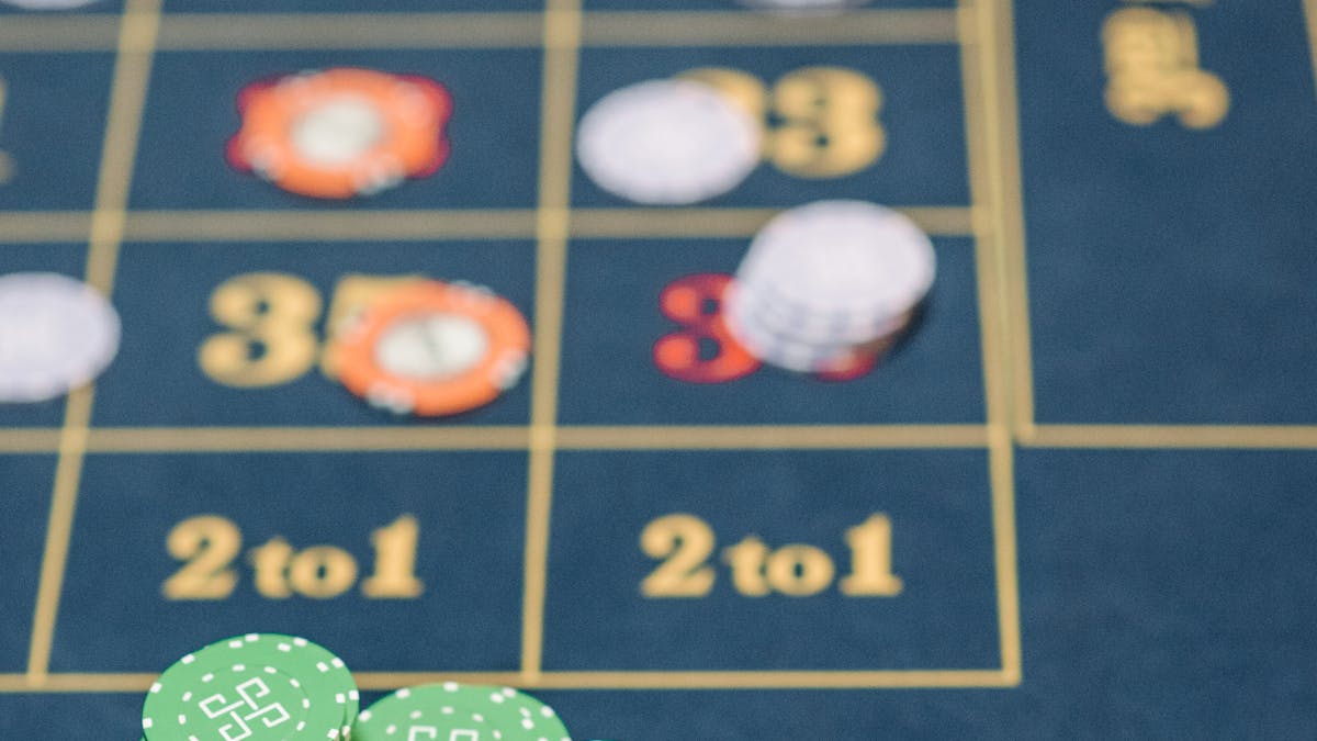 How to Limit Online Gambling Losses — Canadian player guide